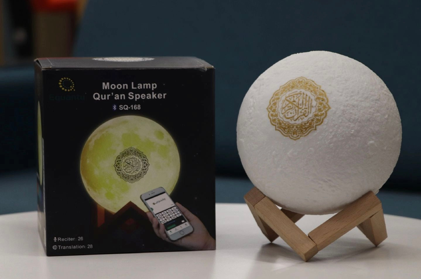 Lamp Moon Qur'an Speaker