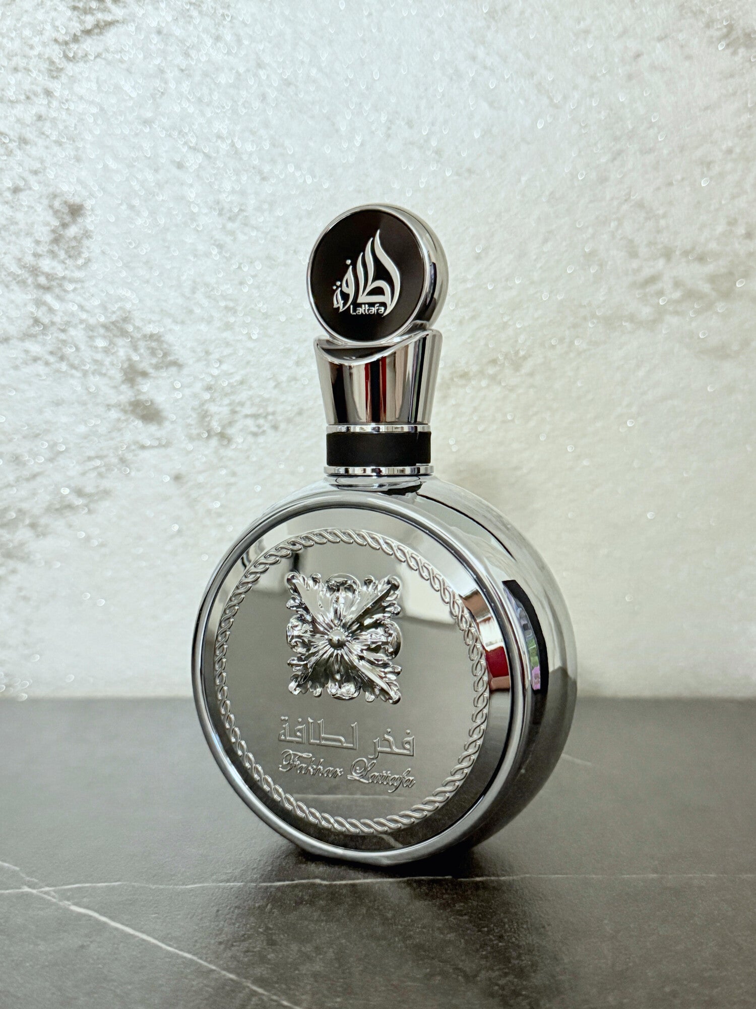 Fakhar Platin – Lattafa Perfumes unisex